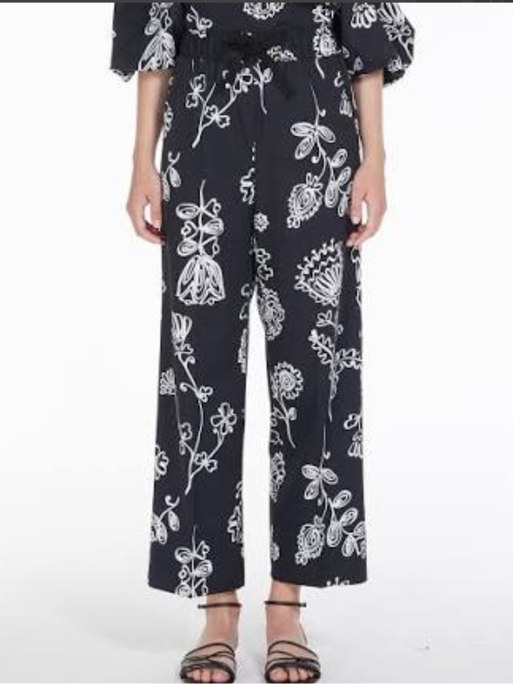 Marella Floral Wide Leg Pants in Black and White Size 4